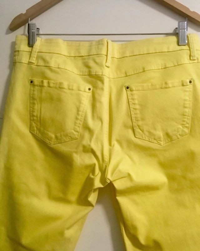 Pantalon Stradivarius Amarillo 42
