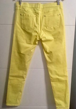 Pantalon Stradivarius Amarillo 42