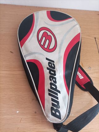 Pala Pádel Bullpadel