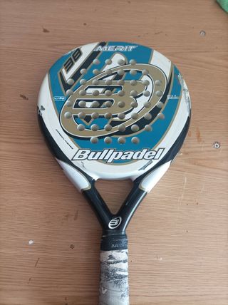 Pala Pádel Bullpadel