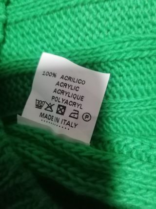 Jersey verde loro cuello alto talla M