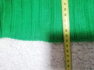 Jersey verde loro cuello alto talla M