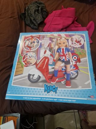 Muñeca Nancy, un día de moto en Londres