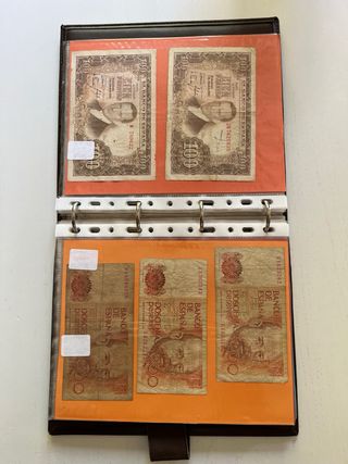 Álbum casero con 43 billetes y 27 hojas