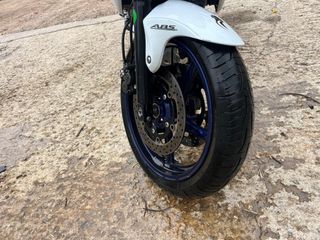Moto SUZUKI Gladius amb ABS 650cc