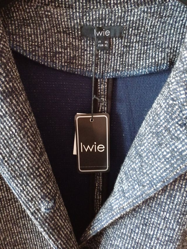 Spolverino nuovo con cartellino