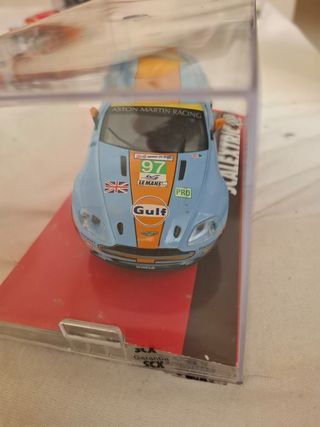 Aston Martin V8 Vantage gt2 Gulf Scalextric
