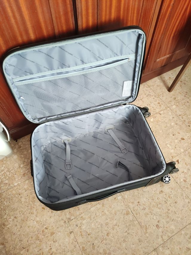 Maleta mediana 4 ruedas