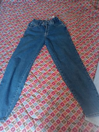 Lote 2 pantalones tejanos de moda