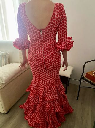 Traje de flamenca rojo de lunares para feria