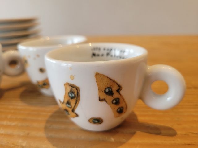 Tazzine caffè Illy disegnate da Max Petrone