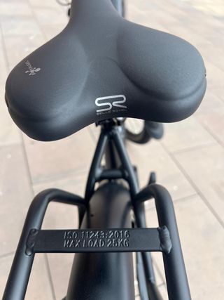 Bicicleta eléctrica treking