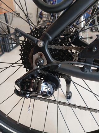 Bicicleta eléctrica treking