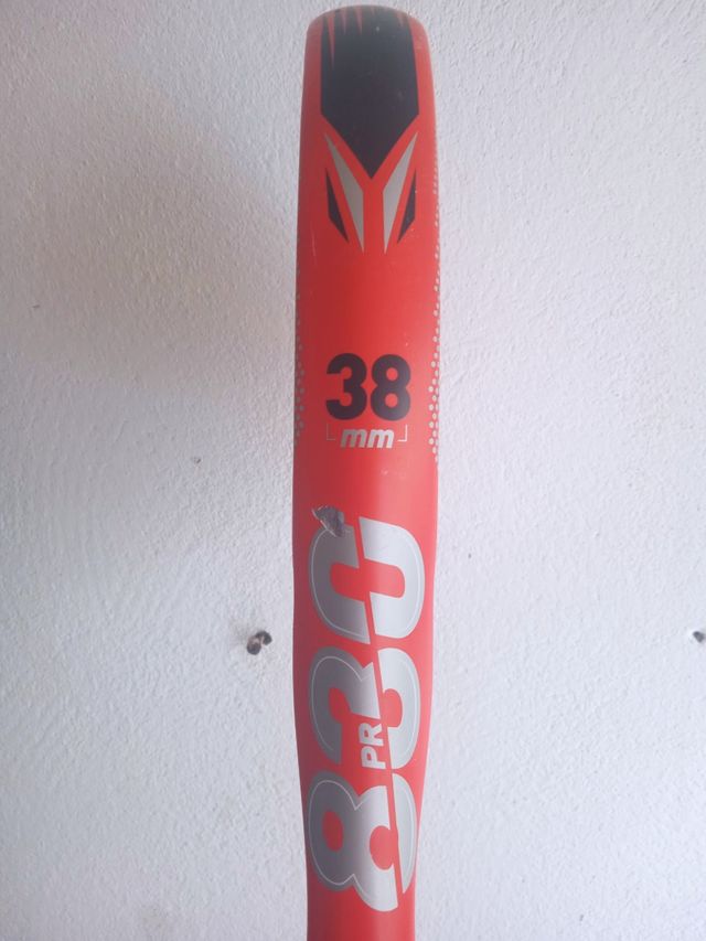 Pala padel artengo 830
