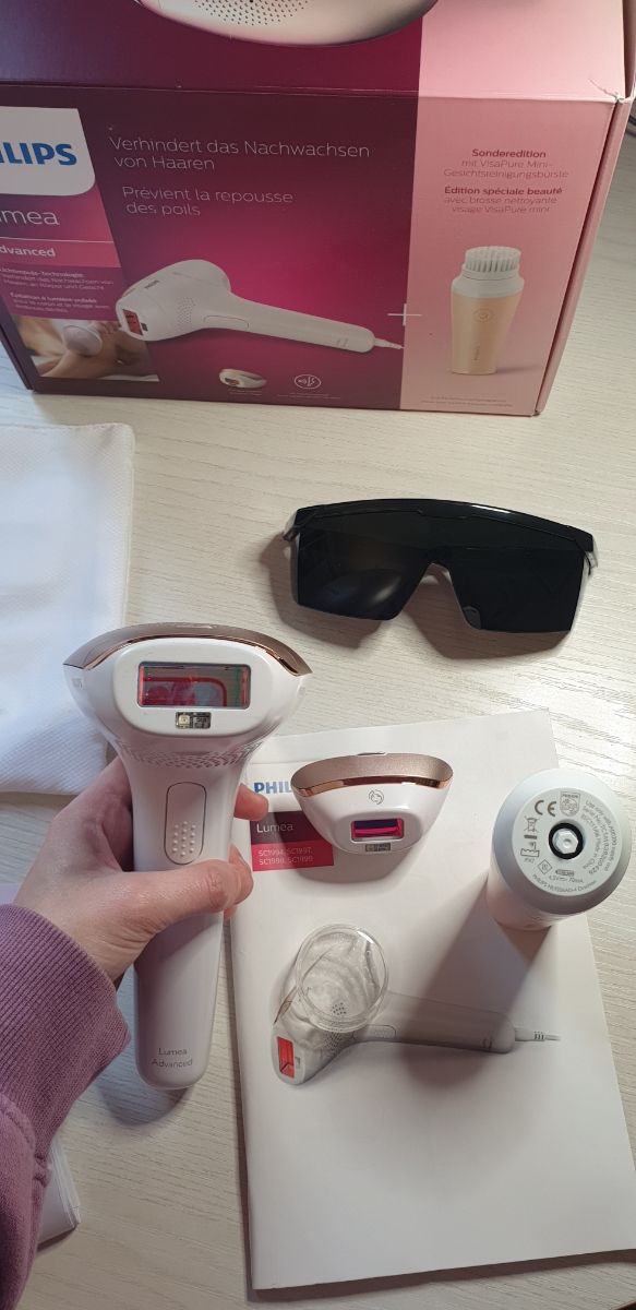 Epilatore Philips,spazzola viso,occhiali