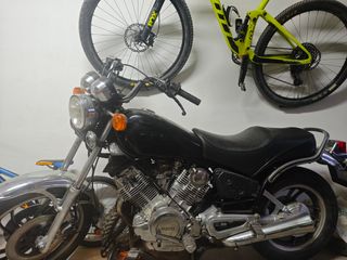 Yamaha xv 750 SE