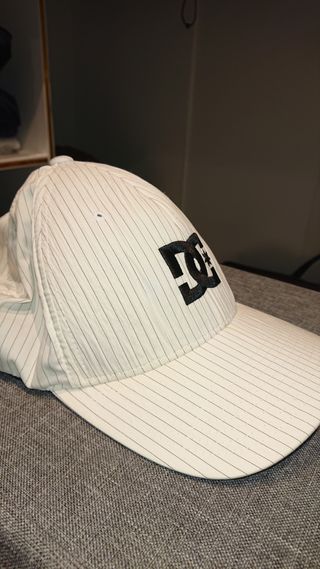 Gorra DC hombre