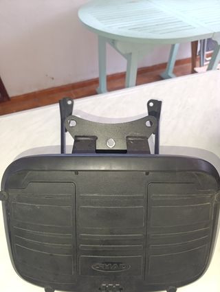 CAJON SHAD SH39 y SOPORTE PARA TMAX