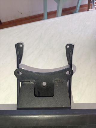 CAJON SHAD SH39 y SOPORTE PARA TMAX