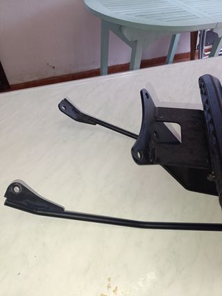 CAJON SHAD SH39 y SOPORTE PARA TMAX