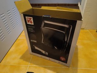 Parrilla grill eléctrica USADA 1 VEZ.