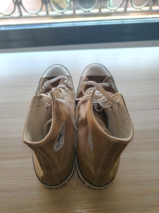 Converse marrones tela