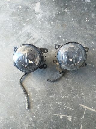 Antinieblas Renault VALEO 8200074008