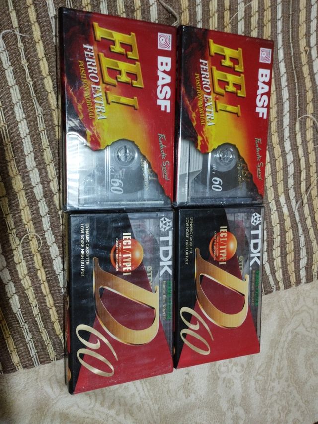 Lote 4 cintas BASF FEI 60 y TDK 60.