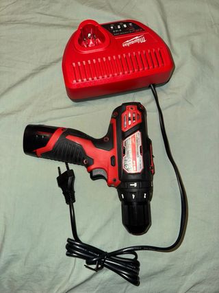 Taladro percutor de bateria 12v