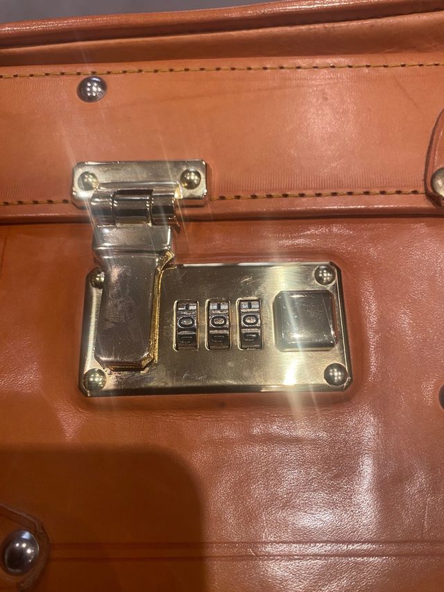 Maleta de viaje grande de cuero sin usar