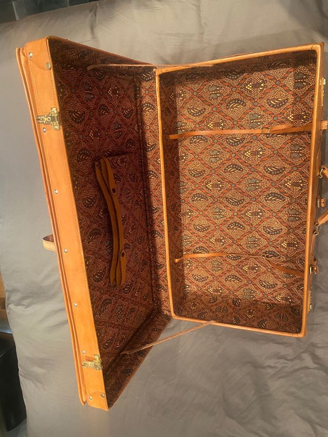 Maleta de viaje grande de cuero sin usar