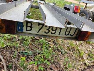 Remolque mixto motos y carga cerrado