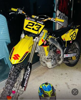 Suzuki rmz 250 4t 2011