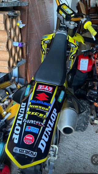 Suzuki rmz 250 4t 2011