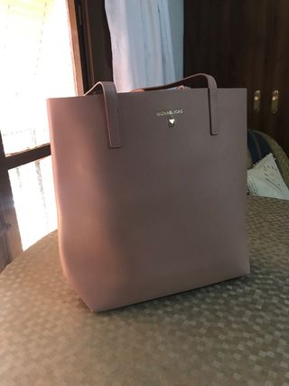 Bolso Michael Kors en color rosa empolvado