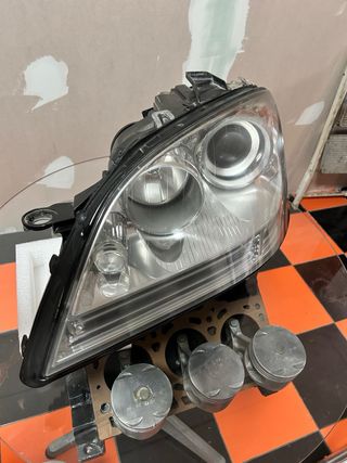 Original Faro izquierdo mercedes ML