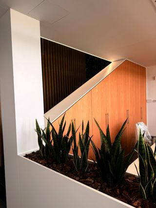 INSTALADOR AIRE ACONDICIONADO Y ELECTRICISTA