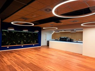 INSTALADOR AIRE ACONDICIONADO Y ELECTRICISTA