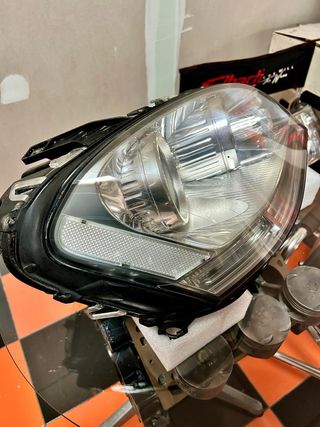 Original Faro derecho Mercedes ML