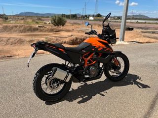 KTM 390 Adventure Spoke 2024 como nueva
