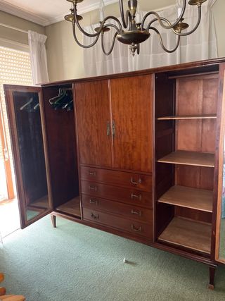 Extraordinario ARMARIO VINTAGE