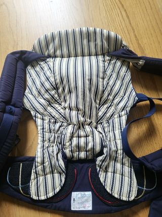 Mochila portabebes ergonómica 