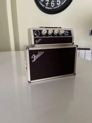 Amplificador fender mini
