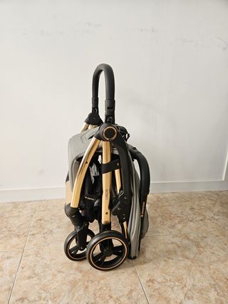 OFERTA. Silla de paseo. Nueva