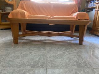 Muebles de comedor de pino macizo.