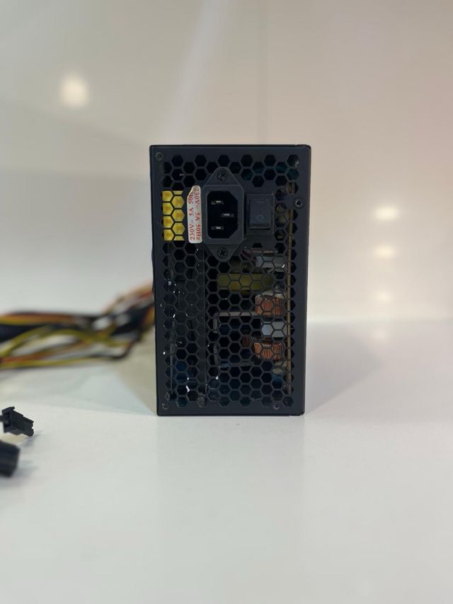 Fuente de alimentación LC Power LC5550 V2.2