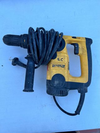 Dewalt Taladro percutor
 