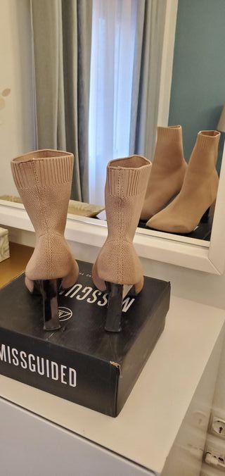 Botines zapatos de mujer en perfecto estado n.38