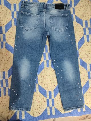 Pantalón vaquero recto Zara