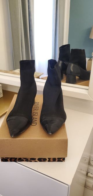 Botines zapatos de mujer en perfecto estado n.38